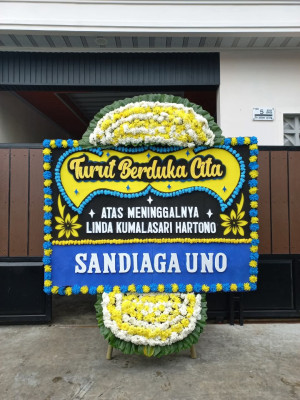 Papan Bunga Duka di Gunungjaya